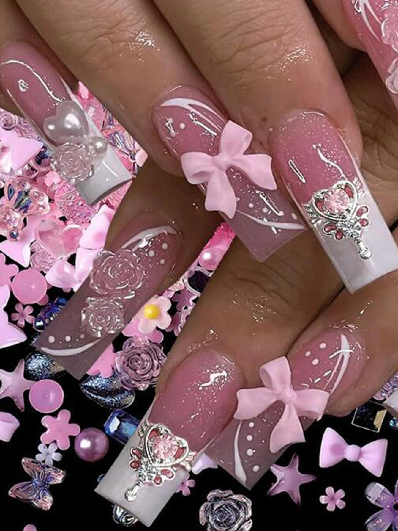 500-600 pièces mélangées Aurora rose arc/fleur breloques pour ongles 50g Kwaii résine papillon, nœud papillon Y2K Nail Art décorations bricolage manucure partie