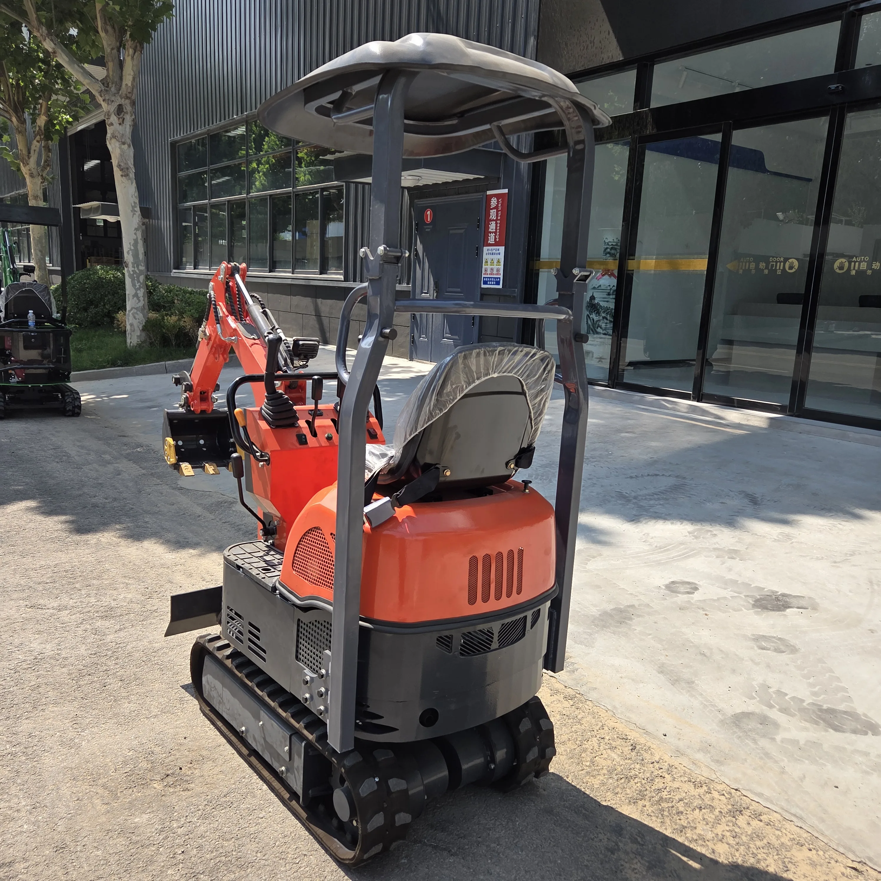 Customizable 0.8T EPA Mini Excavator (Tailless) – Ideal for Urban & Landscaping Projects Flexible and ConvenientHigh Efficiency