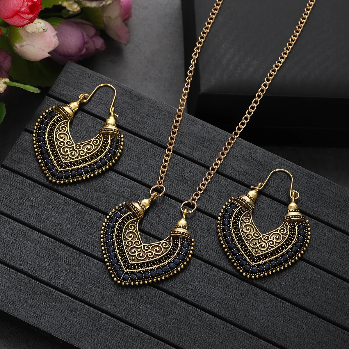 Vintage Ethnic Gold Color Drop Earrings Necklace for Women Heart Shape Statement Earrings Bohemian Rope Wrap Jewelry bijoux