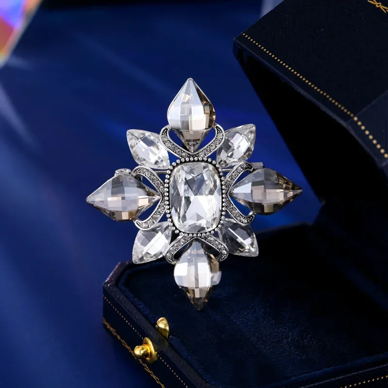 2025Элегантная и изысканная одежда и корсажи в стиле ретро в придворном стиле с ощущением высококачественных ромбовидных цветов.