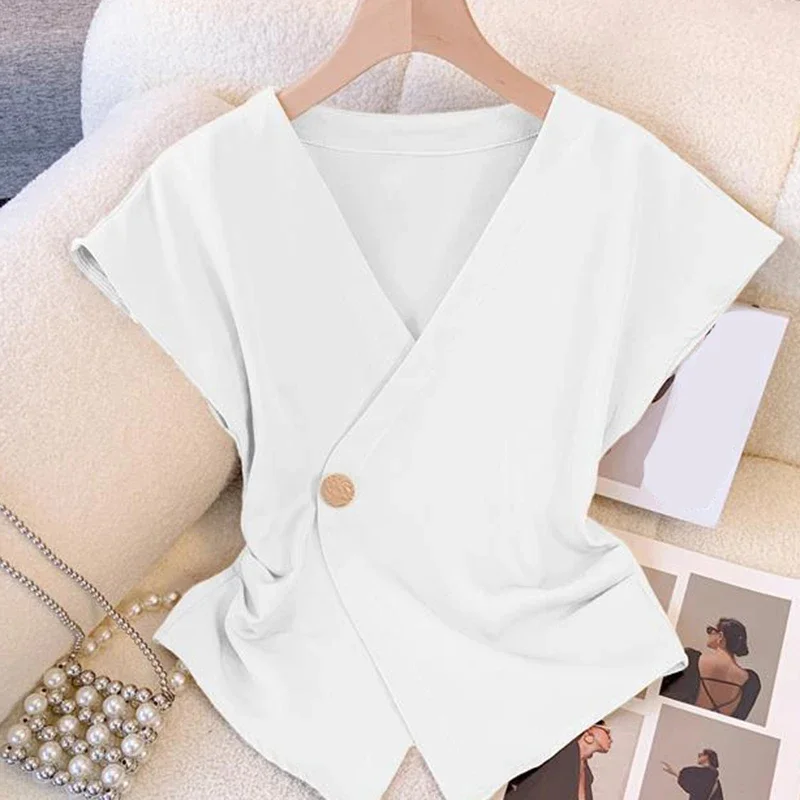 

2025 new crossover V-neck with irregular design sense niche chic waist top Short sleeve t-shirt women's summer
