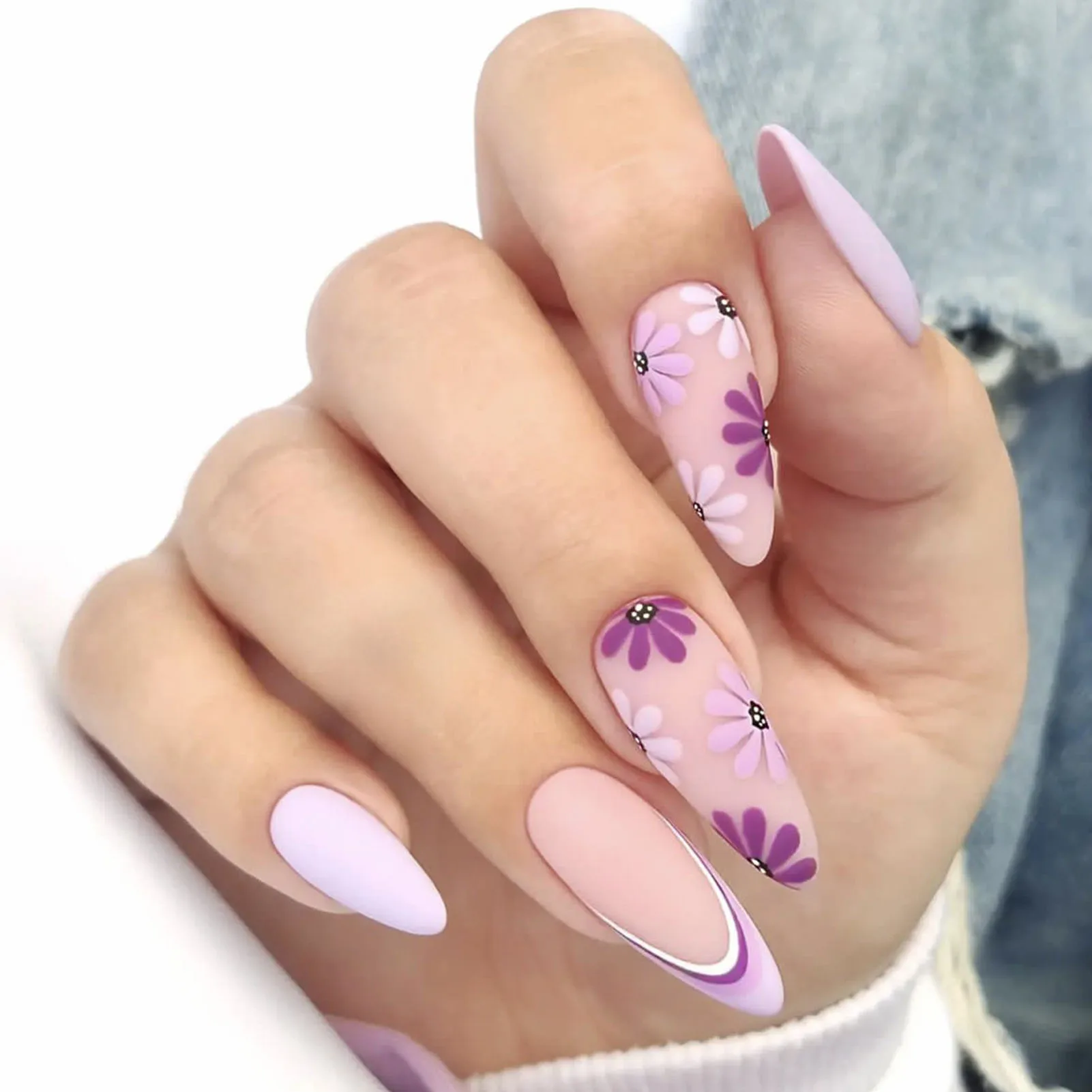 Artificial Nails Press On Fake Nail Tips for Daily Wear Almond Shape Flower Design Manicure Decoration 24Pcs Set Durable