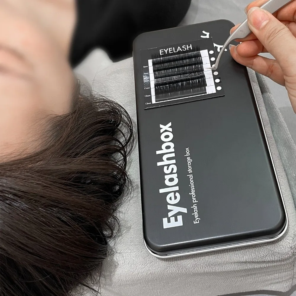 Portable Magnetic Storage Box for Eyelash Space Saving Professional Eyelash Extension Storage Tool with Display Palette Tray