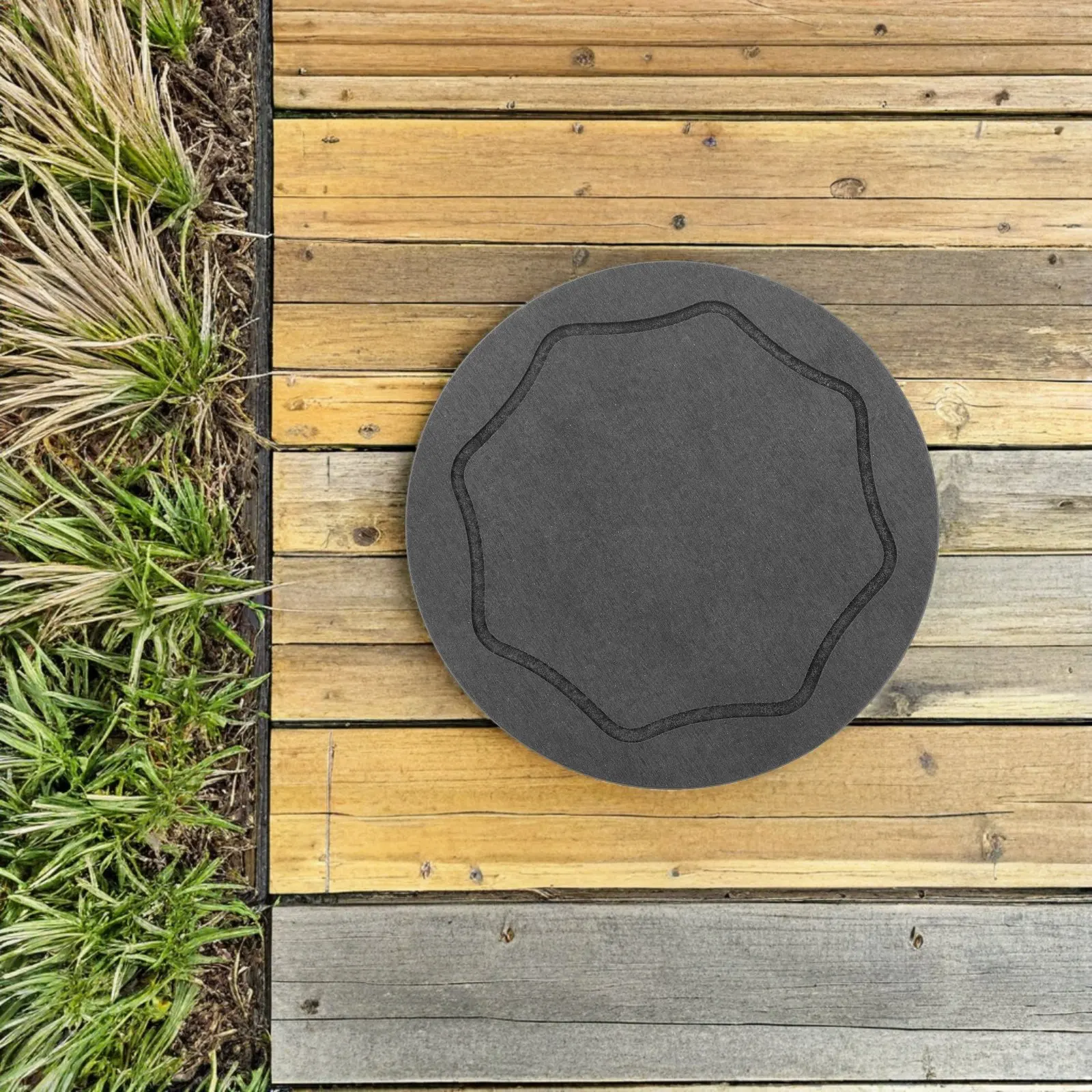 2Pcs Diatomaceous Earth Plant Saucer Quick Absorbing Pot Tray for Indoor Outdoor Decor Minimalist Design Flower Pot