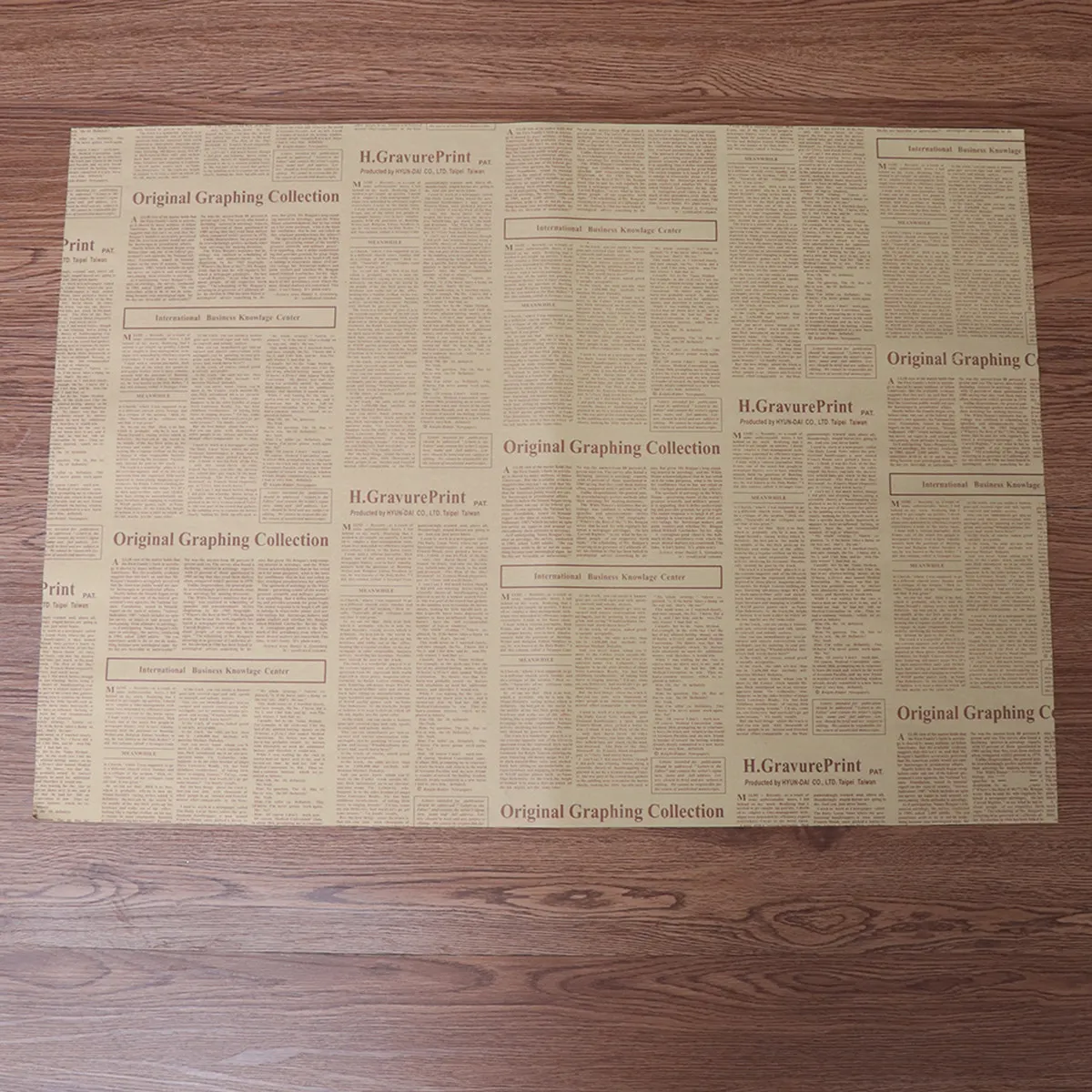 

40 Sheets Kraft Paper Newspaper Design Gift Wraps Vintage Flower Wrapping Paper for Holiday Birthday Wedding Party Favor Crafts