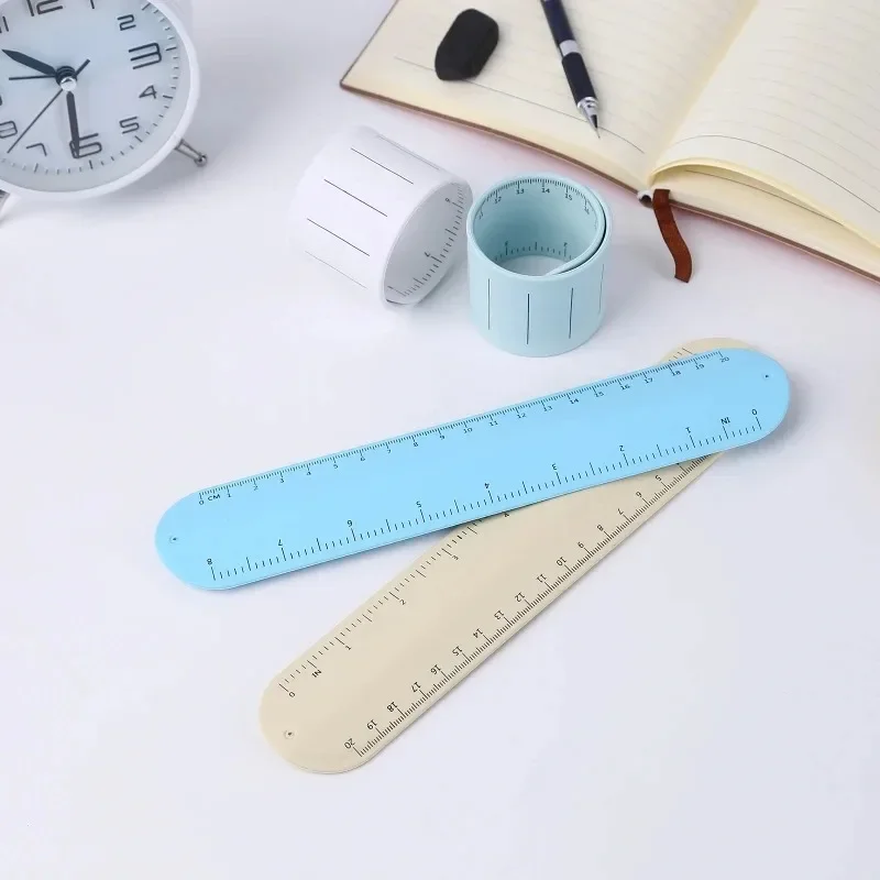 

Silicone Writeable Wearable Memo Slap Ring Pocket To-do List Wrist Strap Waterproof Erasable with Oversized Scale for Children