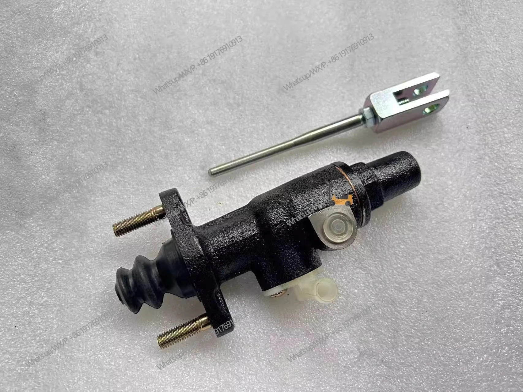 5F 6F Forklift Clutch Master Cylinder Sub Pump 31410-23600-71 31420-13000-71