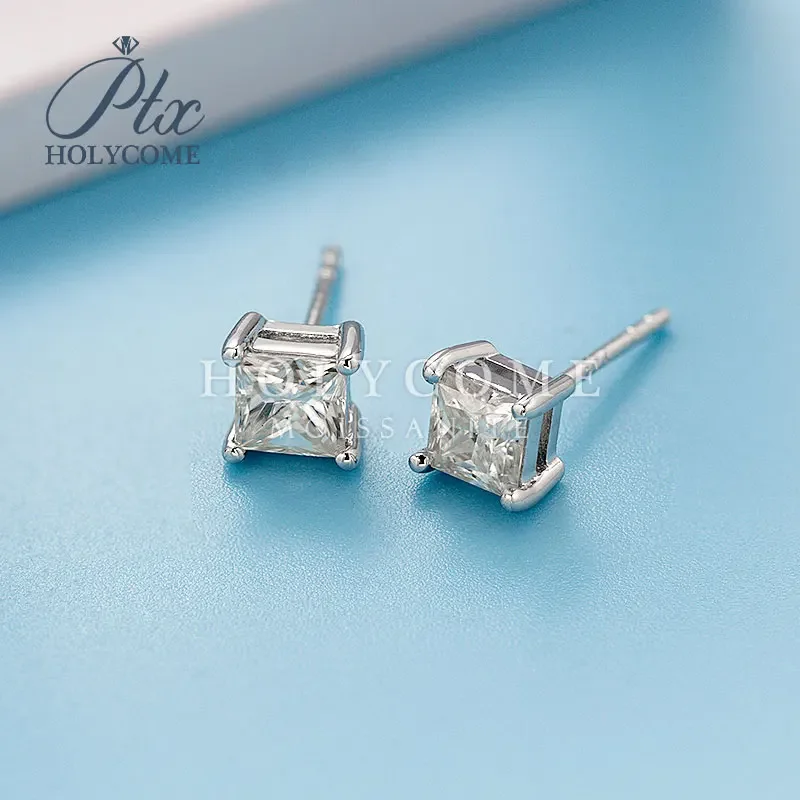 White D VVS1 Moissanite Ear Studs S925 Sterling Silver Sparkling Elegant Eardrops for Friend Party Jewelry DIY Gift