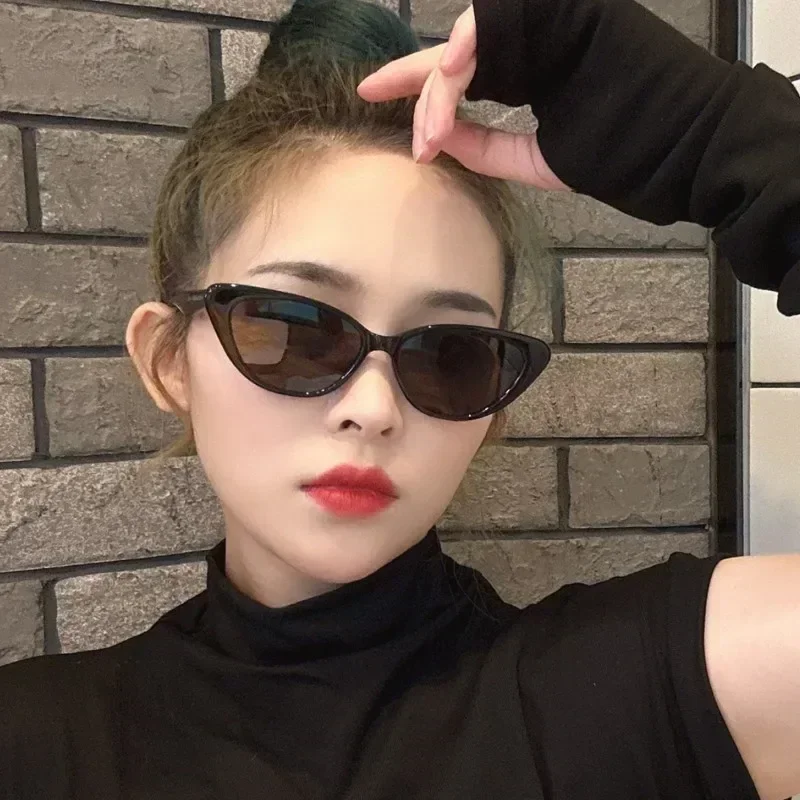 نظارات عين القط للنساء ، نظارات شمسية كلاسيكية عتيقة ، علامة تجارية فاخرة ، ظلال ، UV400 ، عصرية ، سفر ، موضة