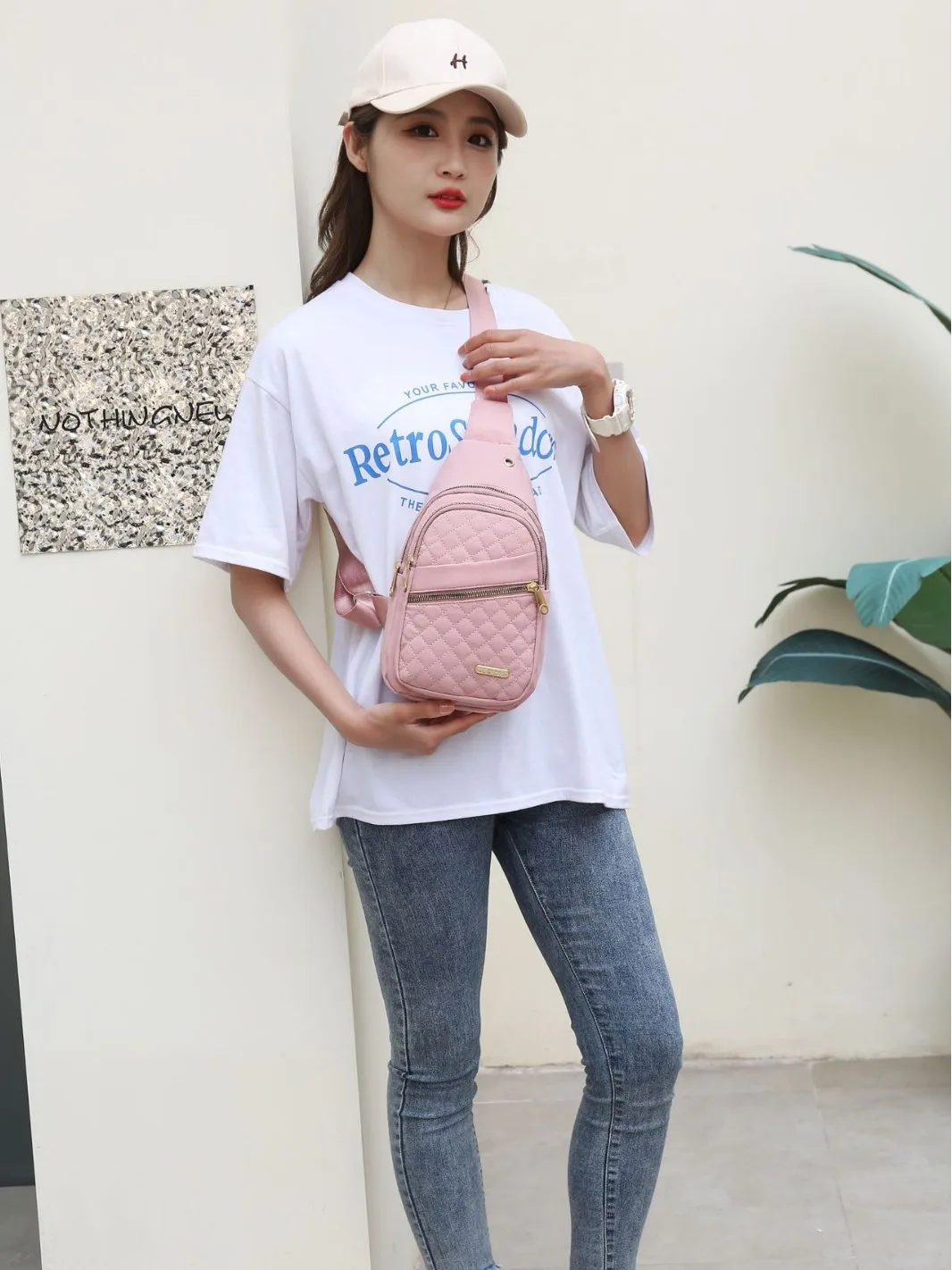 

Lightweight & Comfortable Quilted Crossbody Chest Bag, Perfect for Daily Use, Casual Outings & Travel Women Sling Shoulder Purse