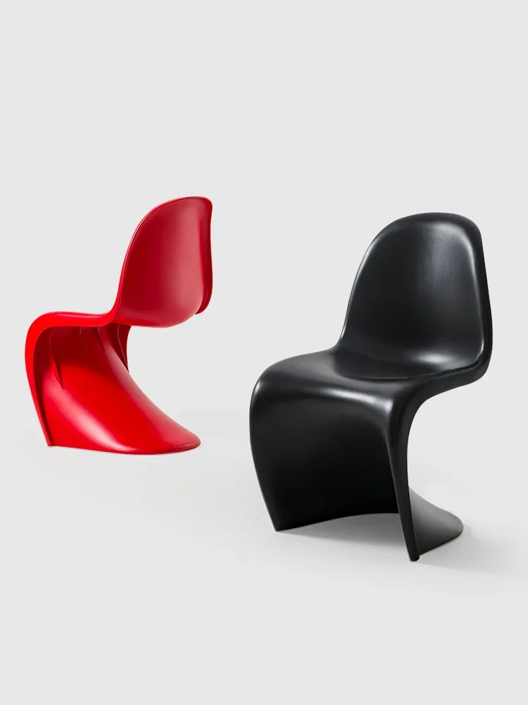 Nordic Home Dining Stoel Eenvoudige Stapelbare Plastic Rugleuning Netwerk Rode Ontwerper Bespreken Dressing Kruk