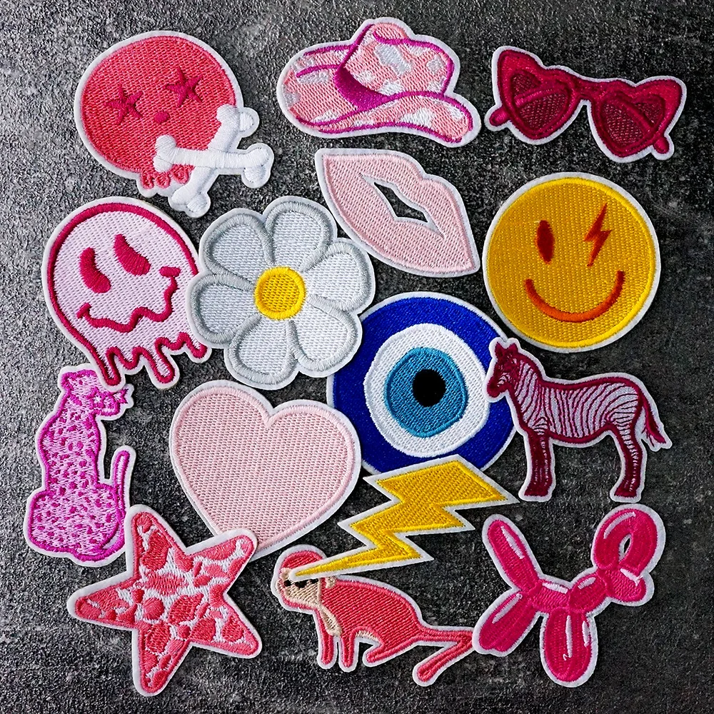 Pink Heart Balloon Dog Patches Embroidery Applique Clothes Sewing Supplies Decorative Cute Iron on Badges Patch Flower