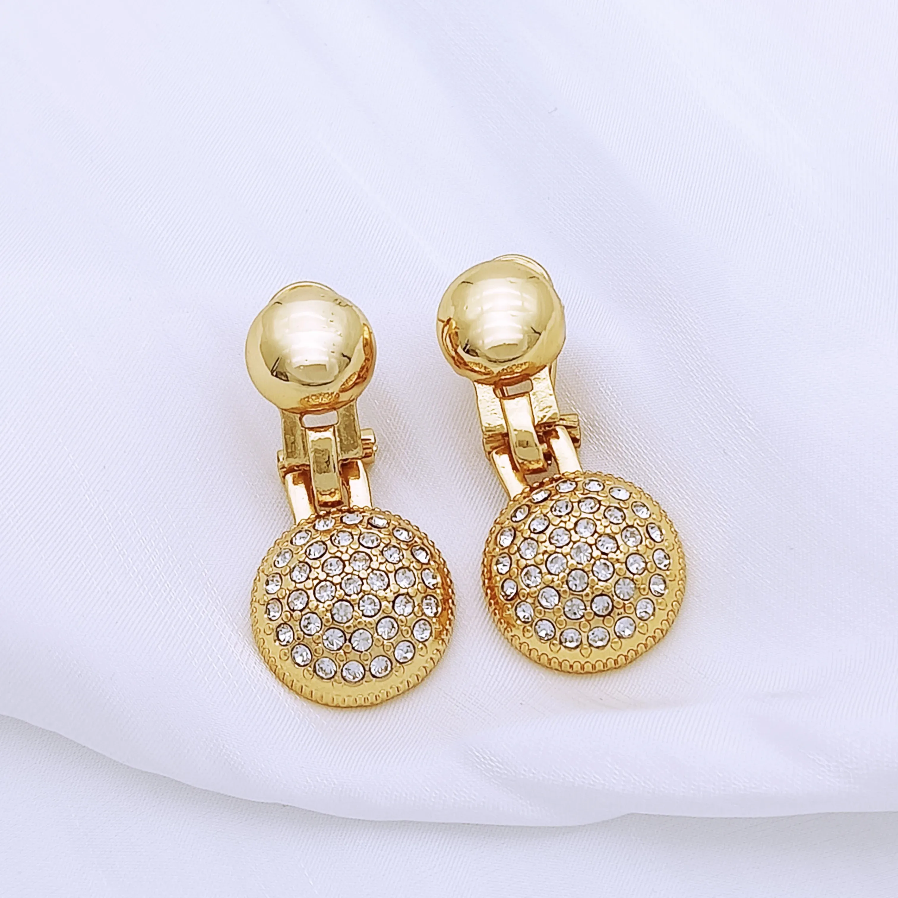 Classic Design Round Women Necklace Set Earrings Bracelet And Ring High Quality 18K Gold Plated Jewelry Set Wedding Party Gift