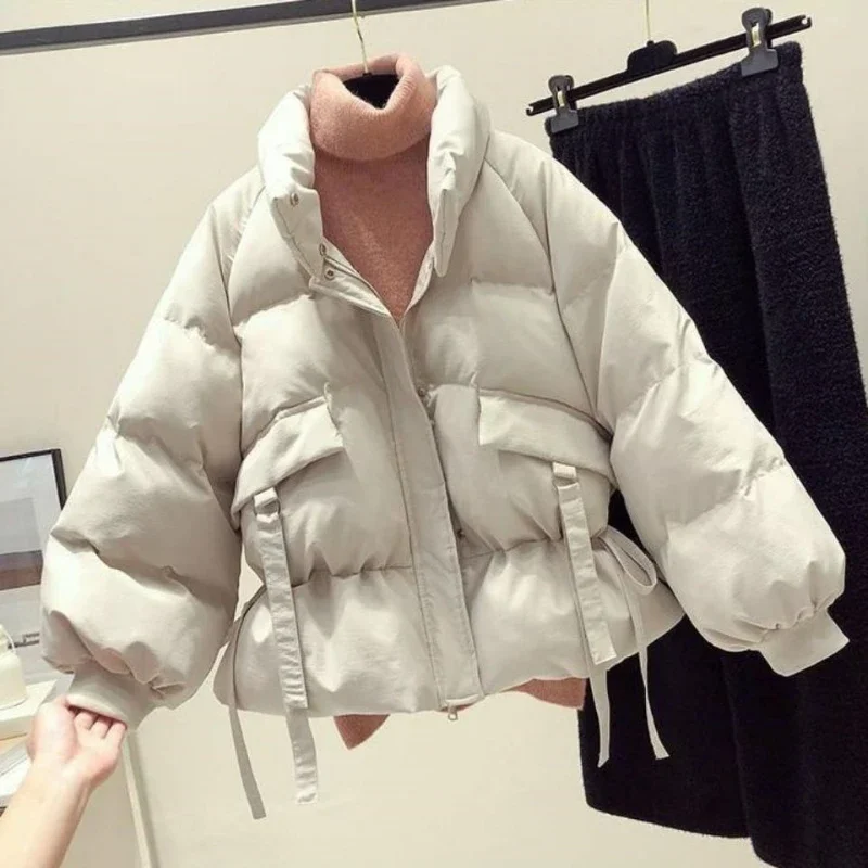 Donne imbottite in cotone Nuovo abbigliamento da pane Studenti Versione coreana Allentato Ins Cappotto corto invernale caldo Cappotto invernale da donna Giacca da donna