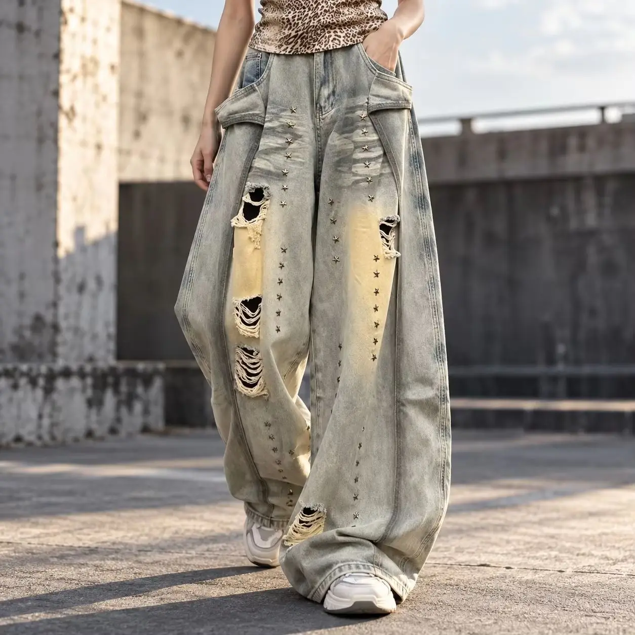 Ripped Wide Leg Jeans Loose Fit Streetwear with Faded Washed Frayed Patchwork Full Length Regular Thickness Pocket Women Pants