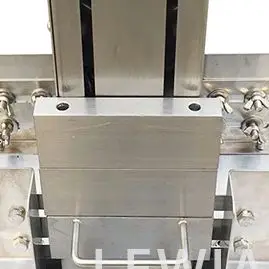 

Stainless Steel Automatic Shaving Cutting Chocolate Grater Commercial Chocolate Slicer Crusher Machine Chocolate Making Machine