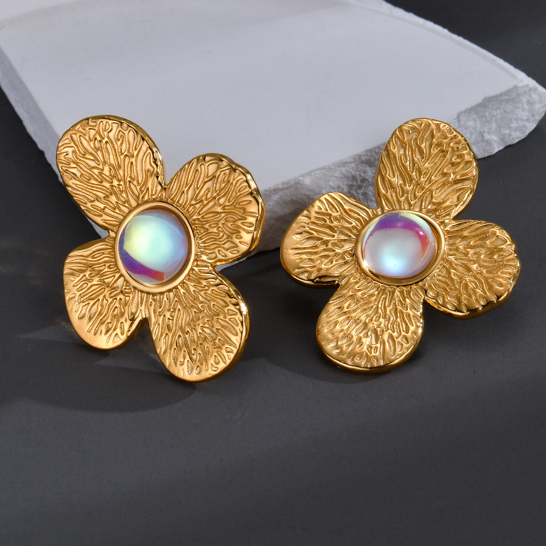 Sifisrri Vintage Flower Earrings for Women Girl Stainless Steel Gold Color Trendy Fashion Bead Earring Birthday Jewelry Gift