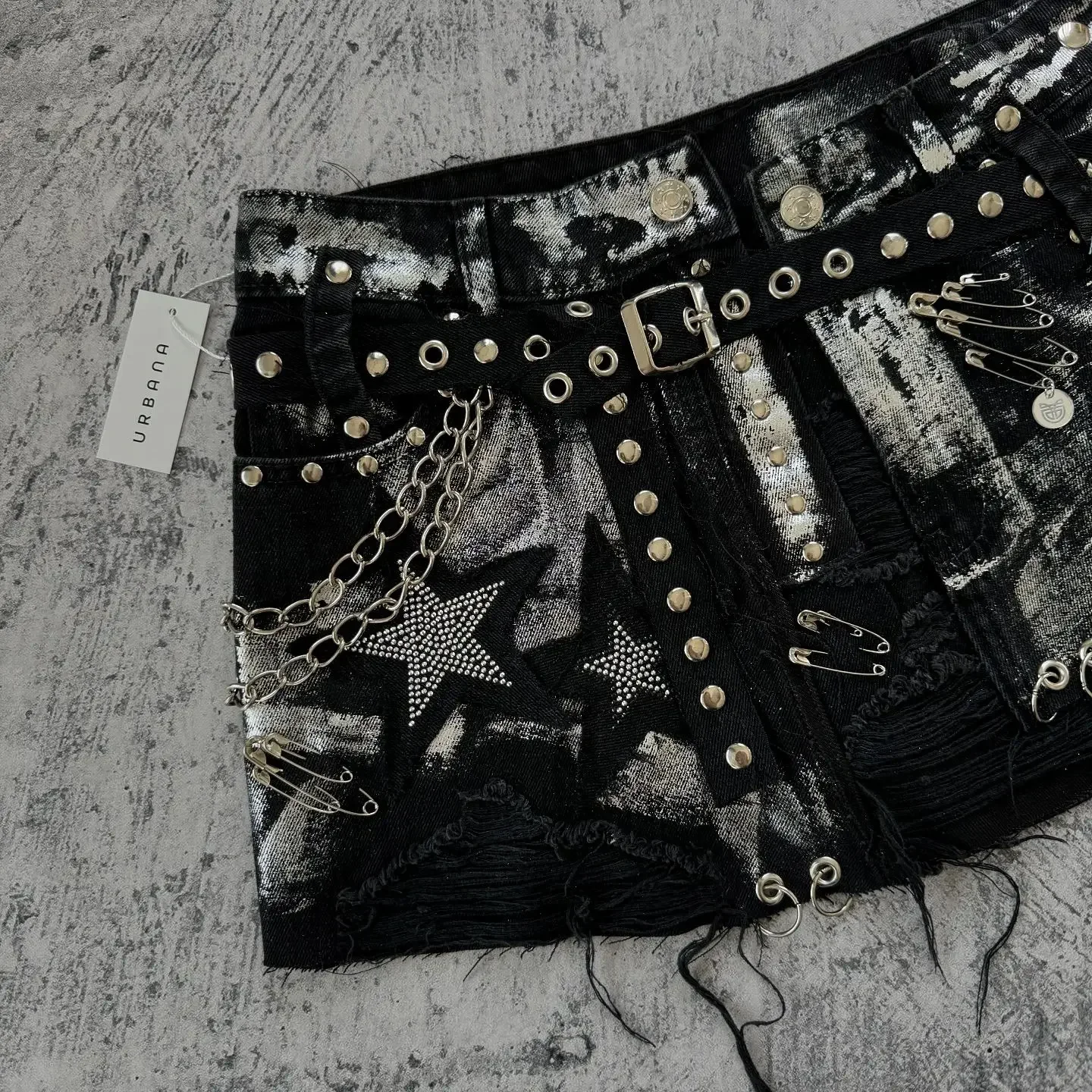 Y2K Skirt Harajuku Gothic Sequin Baggy Denim Short High Waist Slim Mini Short Skirt Shorts Women Hip Hop Retro Washed Rhinestone