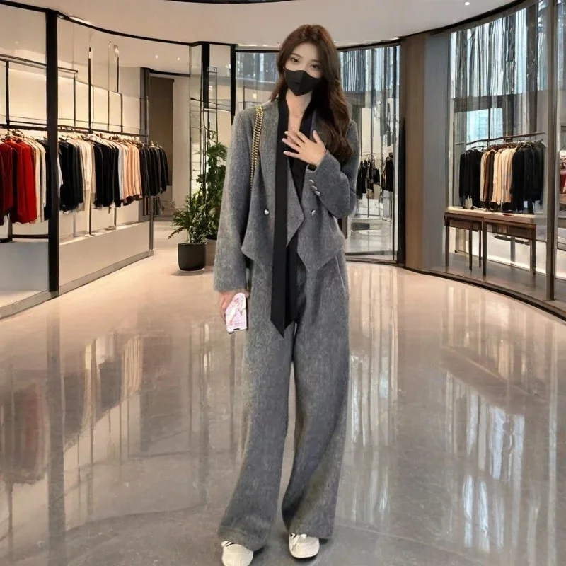 French High-end Fashionable Sports Suit for Women's Spring Autumn V-neck Woolen Coat Wide Leg Pants Casual Two-piece Set WJ405