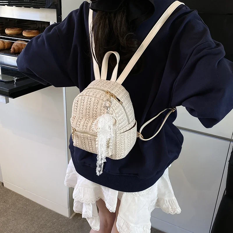 حقيبة ظهر صيفية جديدة منسوجة من القش 2025 حقيبة ظهر نسائية عصرية بسيطة ومتعددة الاستخدامات للعطلات غير رسمية صغيرة Mochilas Mujer #5