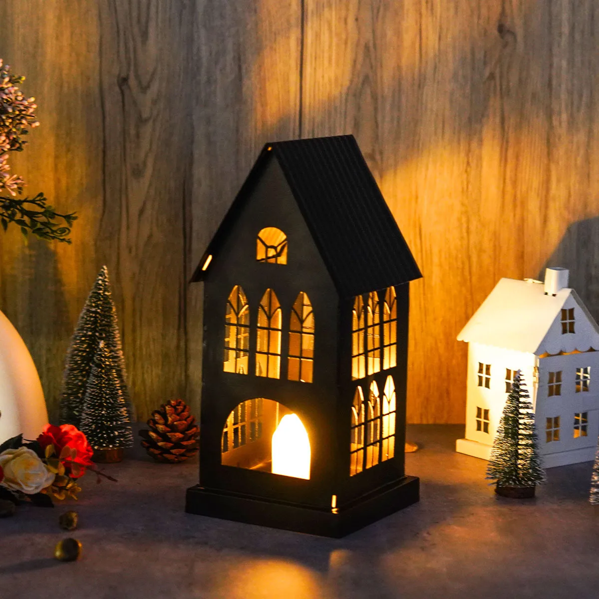 Vintage Church House Candle Holder Gothic Mini Hollow Candle Holder Desktop Ornament Home Room Wedding Decoration Gift