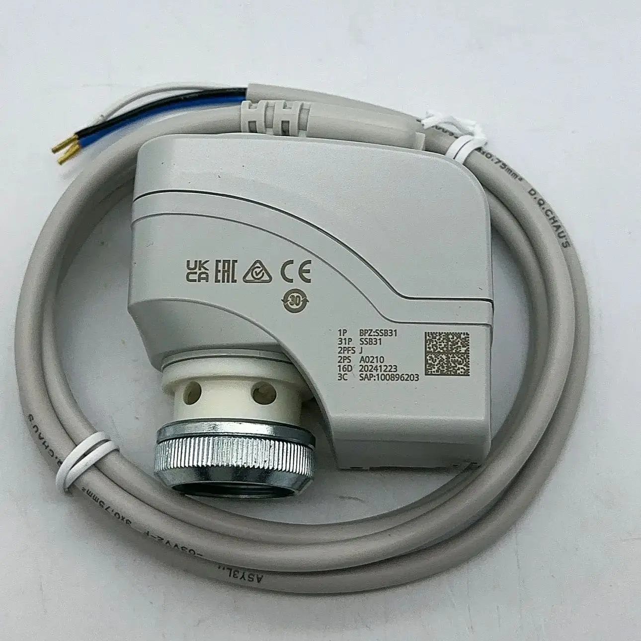 

Proximity switch sensor Real shooting SSB31 Proximity sensor