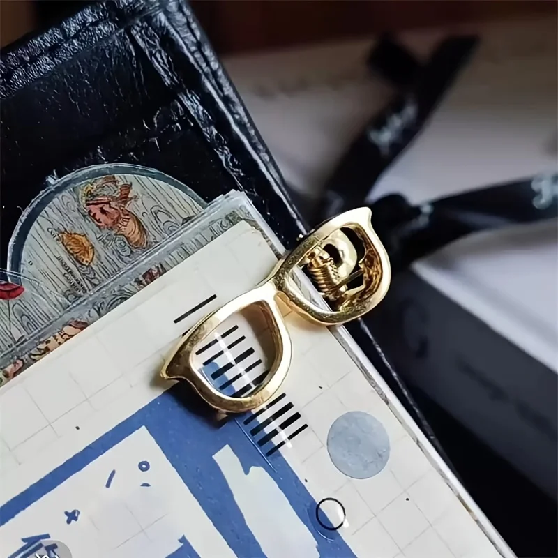 2 Pcs Mini Glasses Shaped Bookmark Holder, 1.57 Inch Long Small Clip, Brochure Pin Decoration, Bookmark Chart Organizer Fix Clip