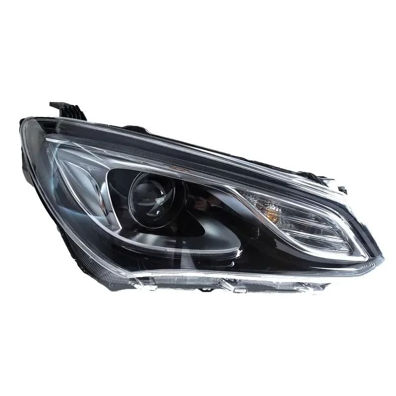 مصباح الرأس لـ Buick Excelle LED المصباح 2015-2017 المصابيح الأمامية LED ضوء النهار الجري عين الشيطان مصباح زينون عالي الجودة