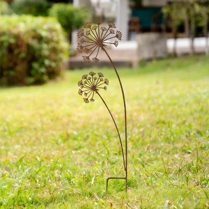 1pc Rustic Metal Garden Stake - Intricate Flower Design, Patina Finish, Outdoor Decor for Garden, Patio, Balcony, or Flower Pot
