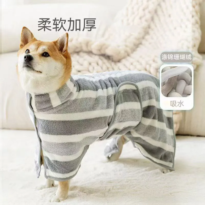 Suitable for pet bathrobes, medium and large dog soft absorbent large bath towels pet cleaning supplies
