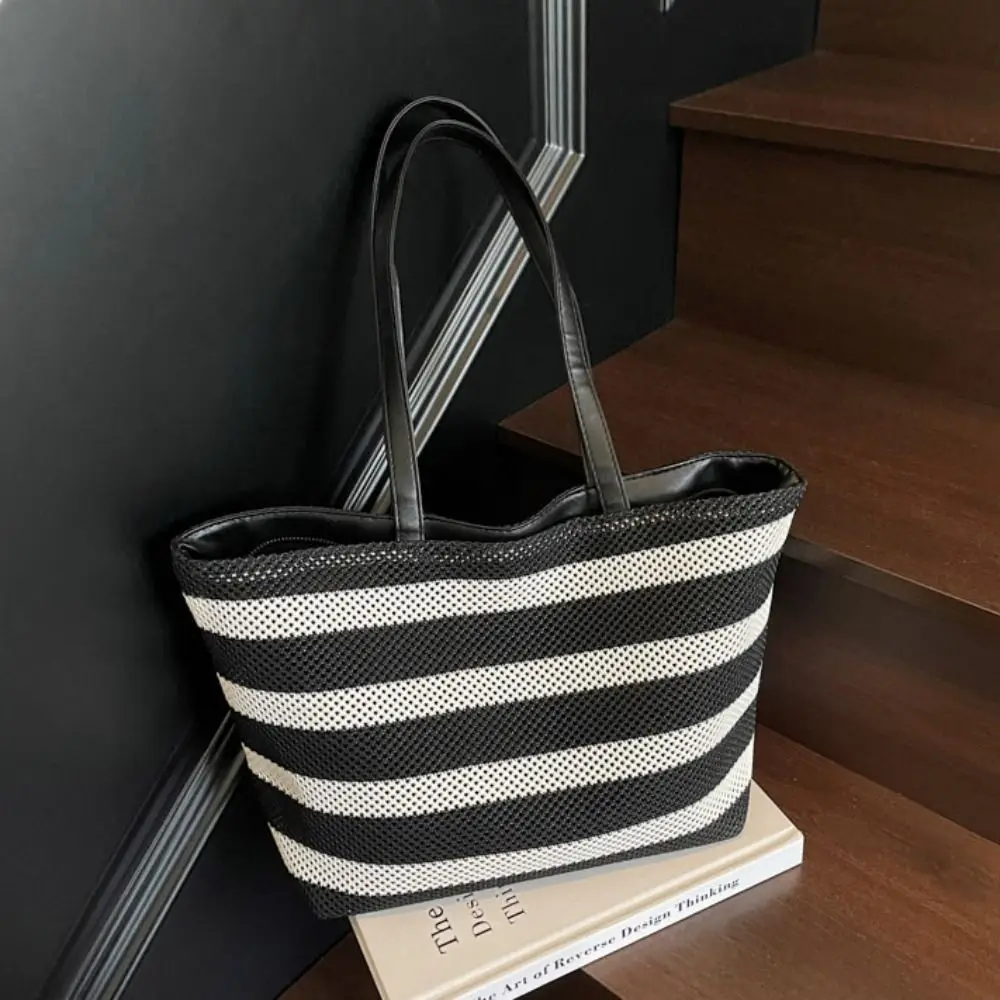 

Korean Style Black and White Striped Tote Bag Large Capacity Zipper Woven Shoulder Bag Lazy Style Beach Handbag