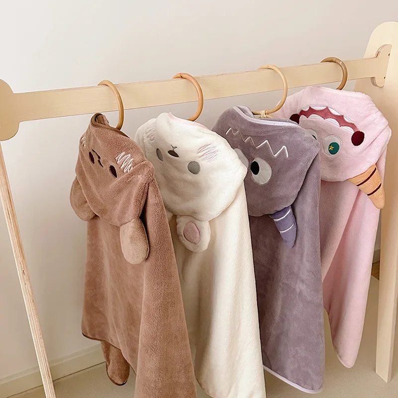 طفل قبعة شال لطيف الكرتون ماصة منشفة استحمام كيب الطفل ملابس المنزل منشفة الشاطئ الأبيض أرنب القهوة الدب الأرجواني الفول