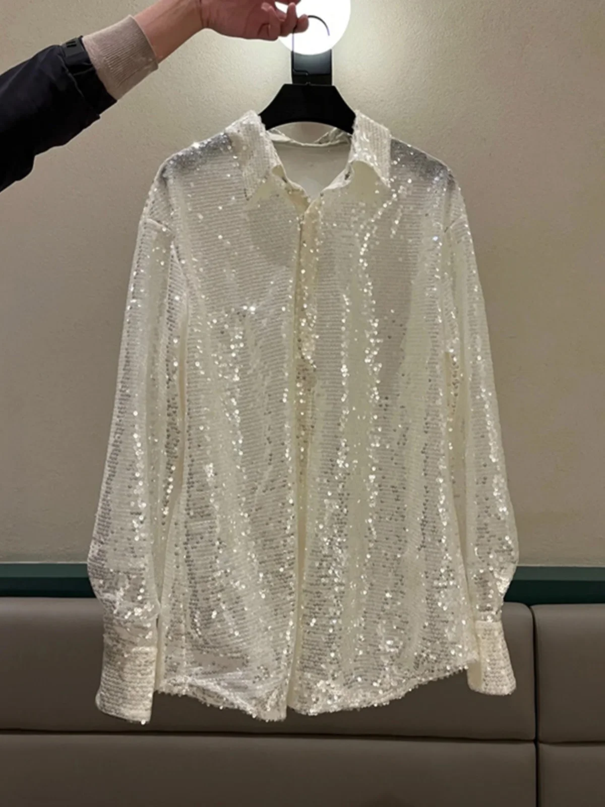 

Блестящий топ с пайетками, приталенный, длинный, с одним пуговицей, свободного кроя, средней длины, с бисером, женский, модный