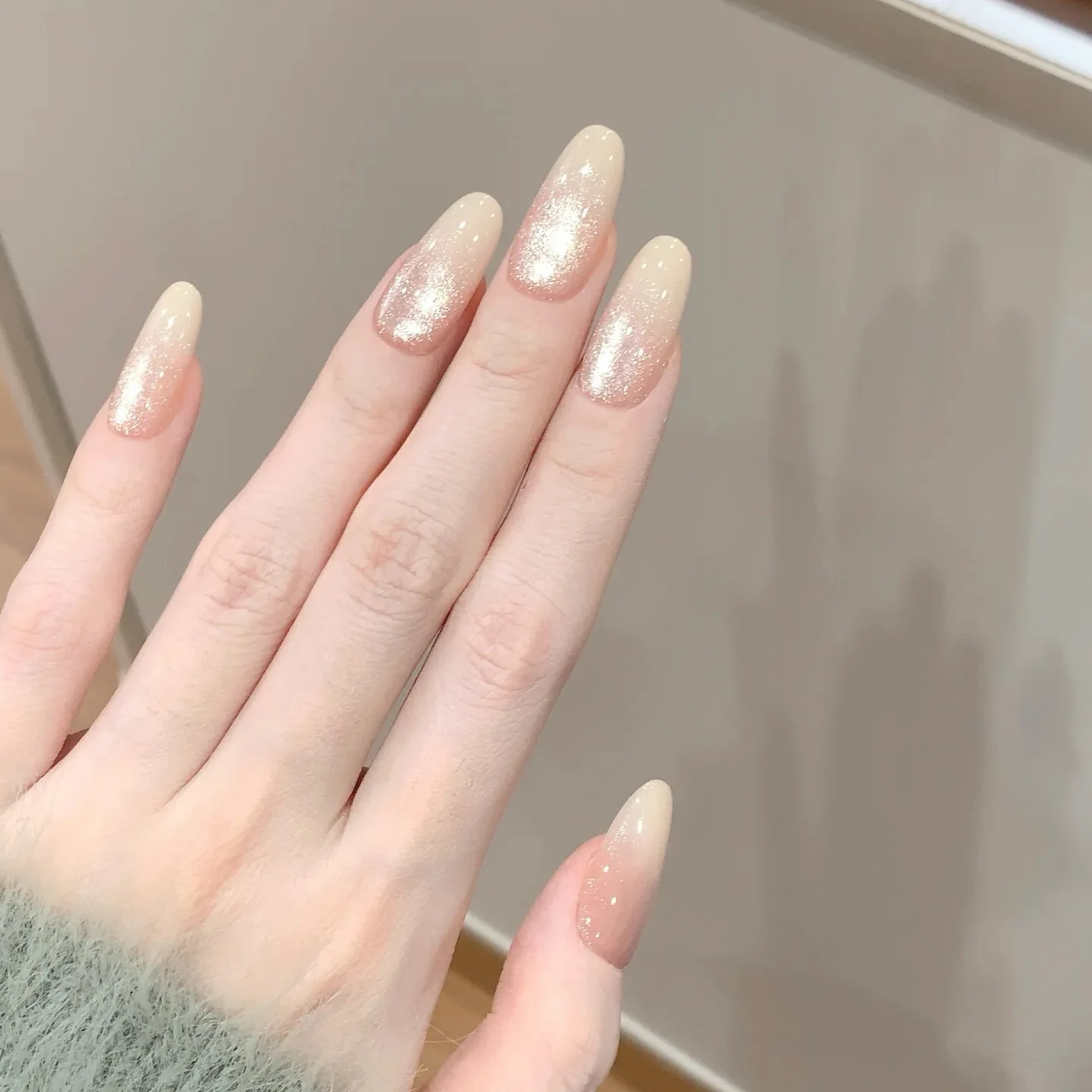 

10pcs Short French Press on Nails Handmade Shiny Cat Eye Gradient Design Sweet Cute Fake Nails Wearable Art Tips for Girls