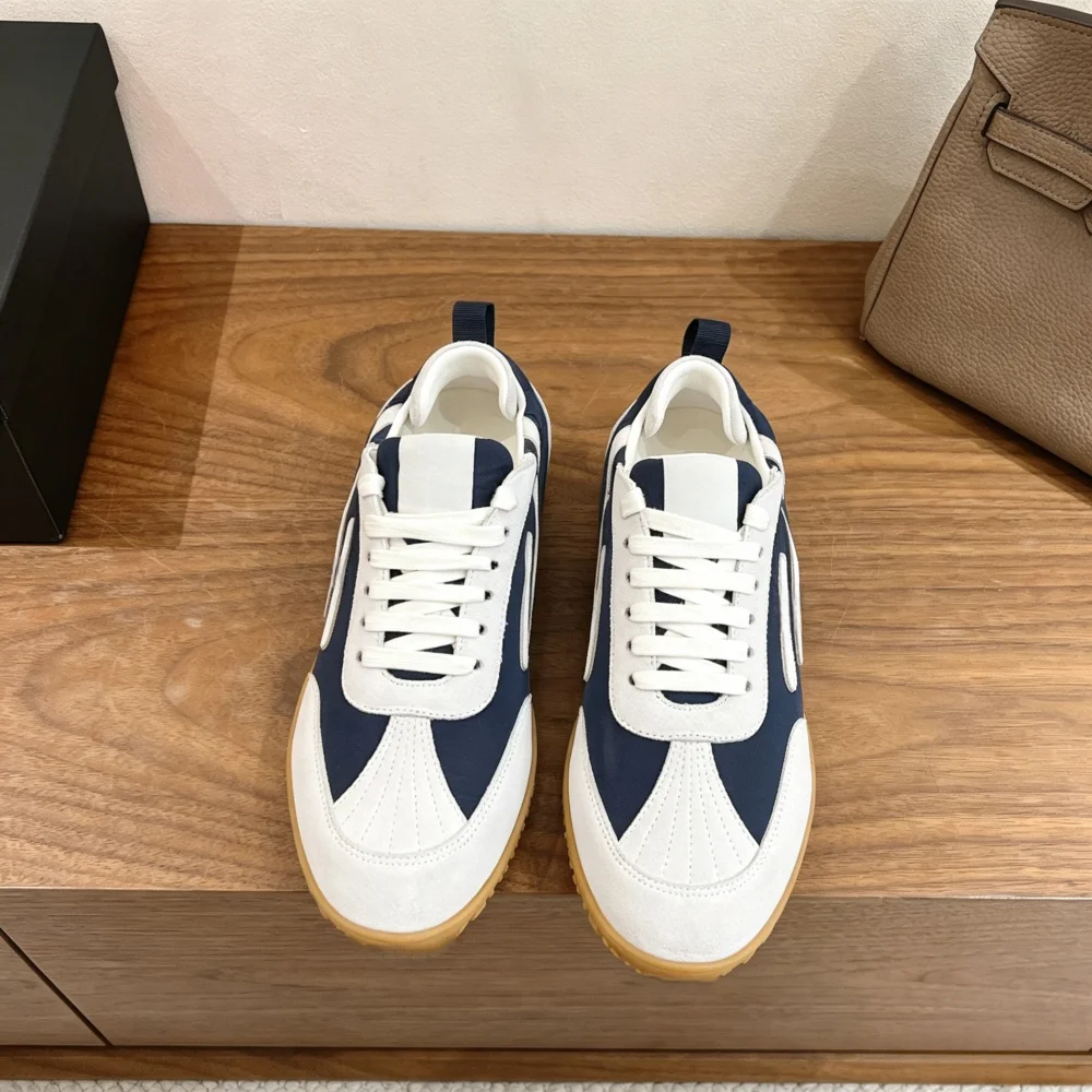 ​New Men's Shoes Versatile Spring and Autumn Casual Sports Shoes Breathable and Comfortable, Affordable Price for Daily Wearing