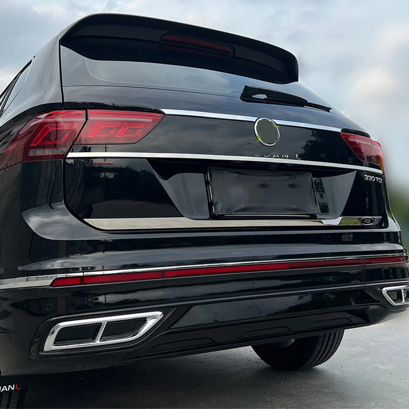 Dla VW Tiguan TiguanL2020-2017 Tylne wykończenie drzwi bagażnika Listwy zewnętrzne Akcesoria ze stali nierdzewnej Automatyczna ochrona tylnej klapy