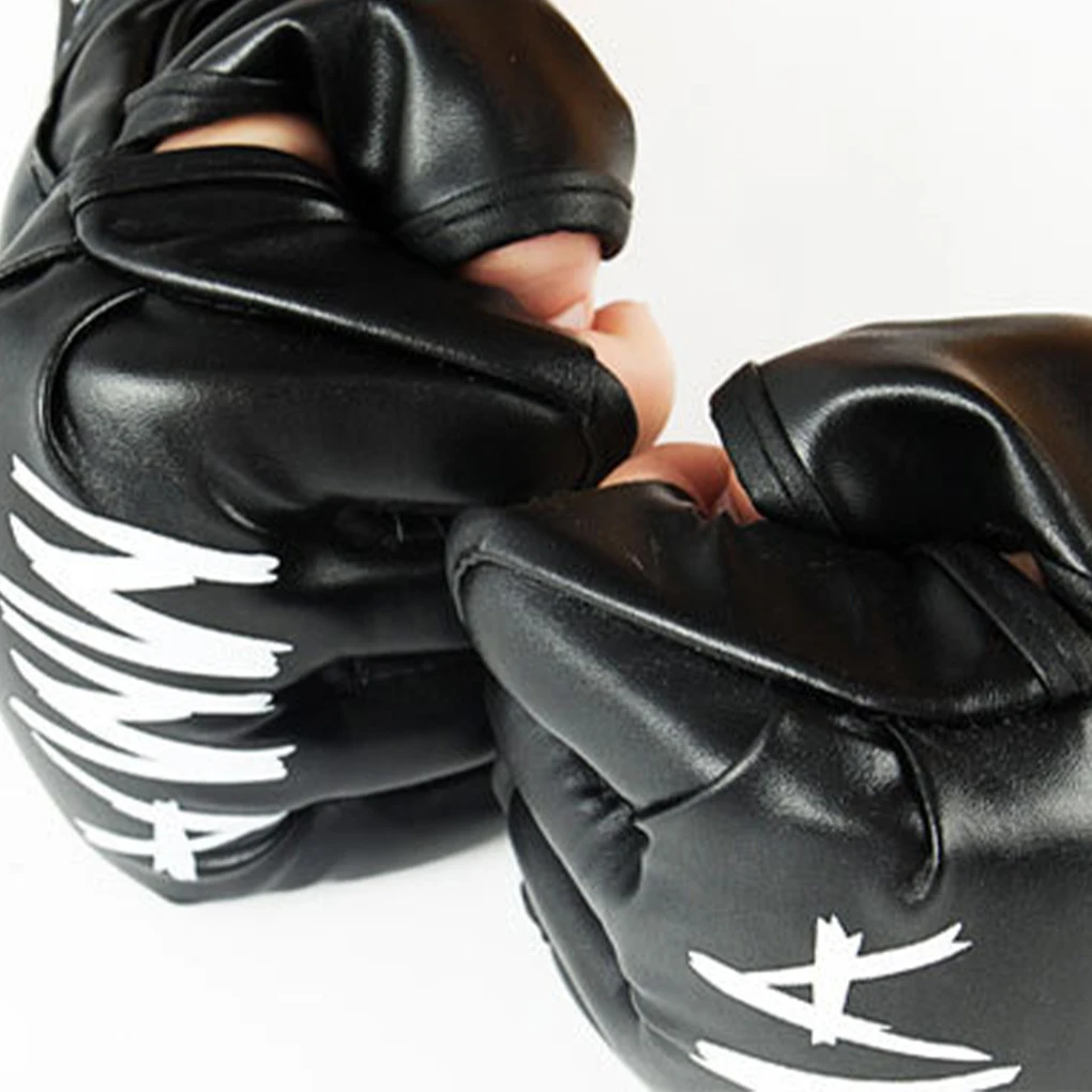 قفازات ملاكمة نصف إصبع قابلة للتعديل لأداء معزز، قفازات قتالية مصممة بشكل مريح للبالغين -10 أونصة باللون الأحمر