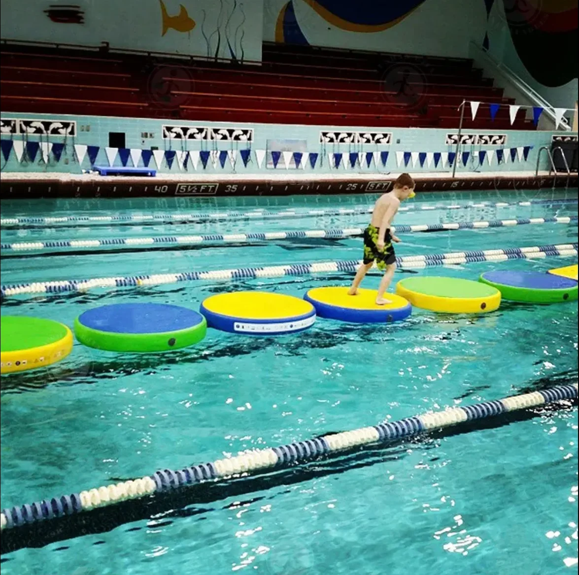 

Water Amusement Toys Inflatable Floating Platform Wiggle Bridge Inflatable Floating Water Park Wiggle Bridge for Public Pool