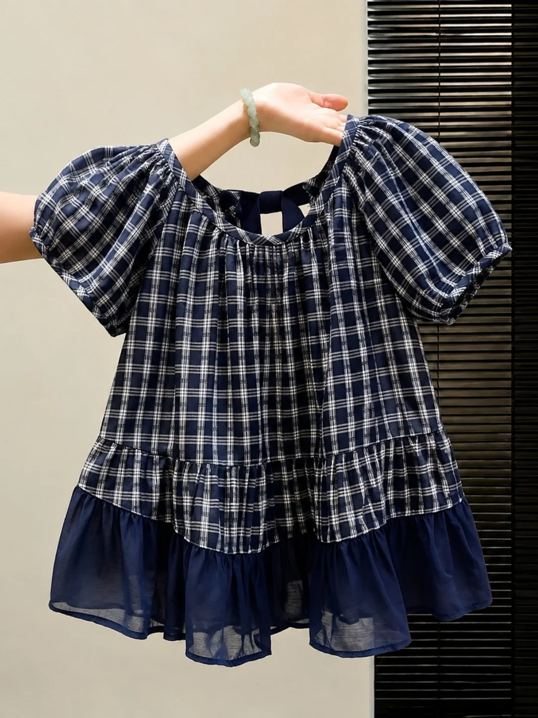 

Sweet Grid Pattern Bubble Sleeve round Neck Shirt Summer Korean Style Delicate Mesh Splice Versatile Elegant Top for Women