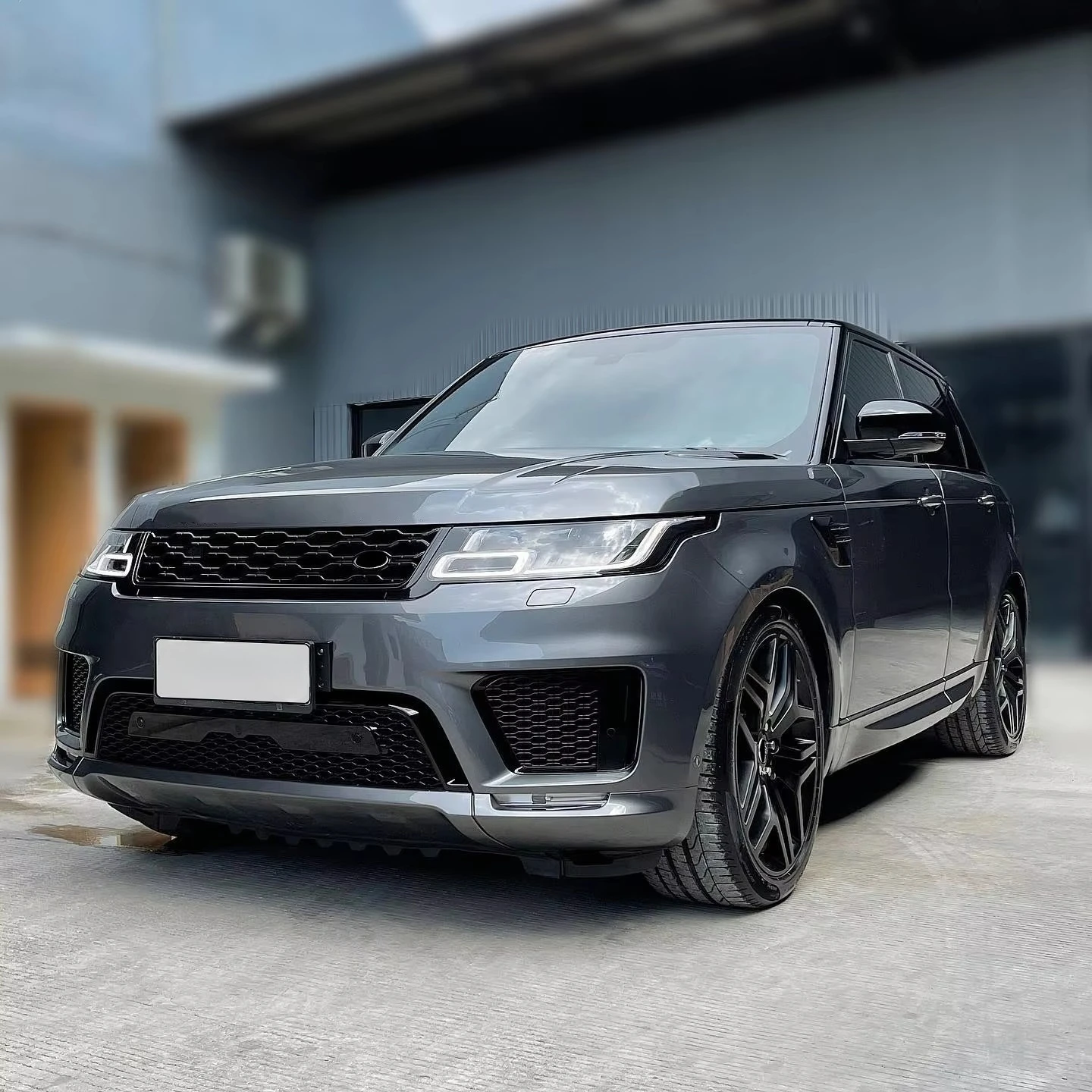 Hot Sale Auto Parts Bumpers Dybody Kit for  Range Rover Sport L494 2014-2017 Facelift to 2018-2022 Dynamic OEM Style