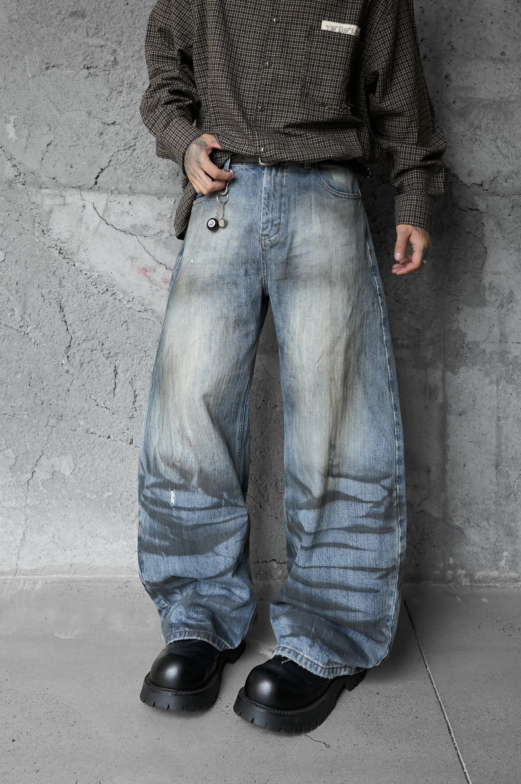 Jeans Casuais Retro Americanos com Efeito Desbotado para Homens e Mulheres, Moda Trendy, Calças com Corte em Faca, Novo Estil...
