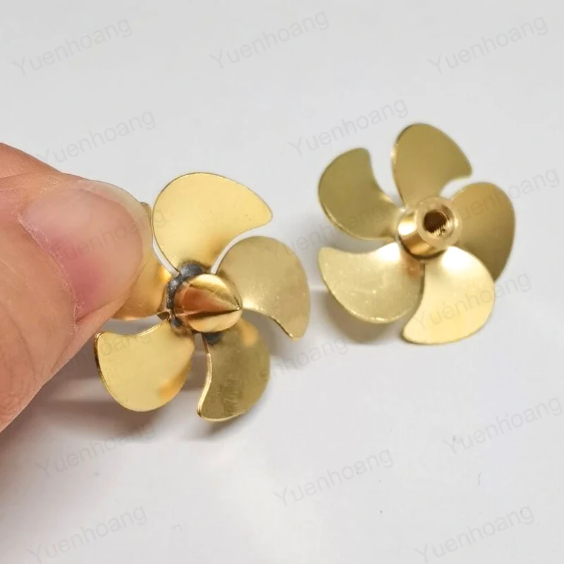 2PCS RC Simulation Boat Model Brass Propeller 5 Blades Paddle Diameter 31mm M4 Shaft Metal Paddles CW CCW Micro Props DIY Parts