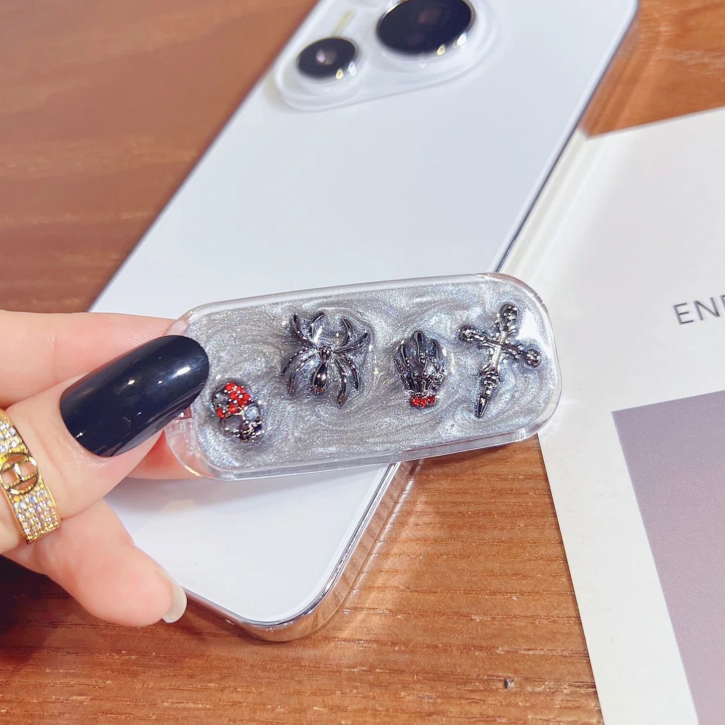 New Style Resin Phone Case Back Sticker Stand, Folding Mirror Makeup Mirror, Black Cross Skeleton Head