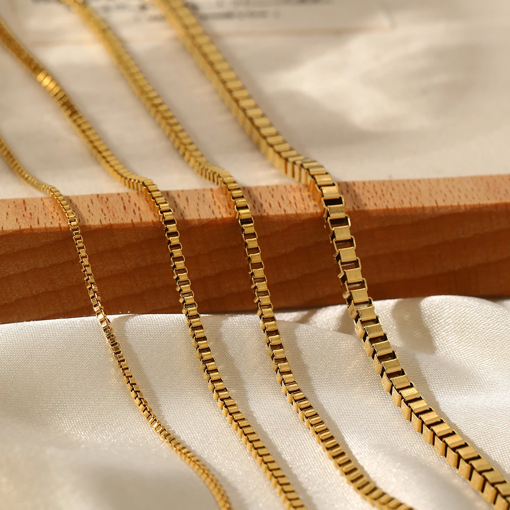Stainless Steel Bracelet Simple and Fashionable Various Styles Square Clasp Design Bracelet For Women Jewelry Banquet Party Gift