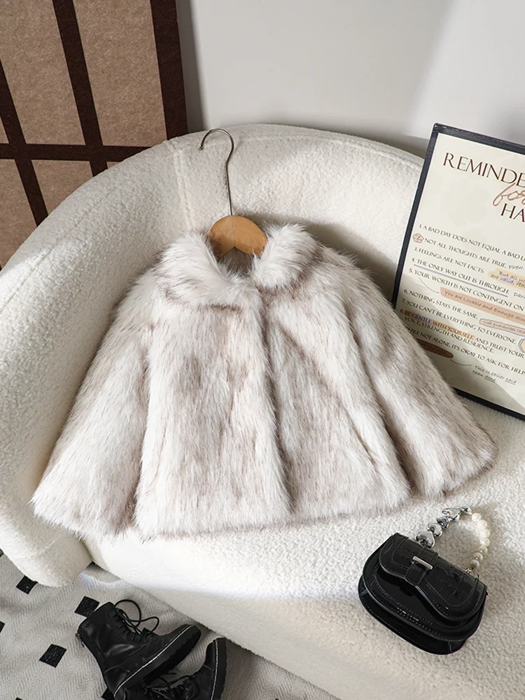 White Fox Fur Coat with Black Tips, Children's Stand-Collar Jacket, Faux Fur Coat, Eco-Friendly Fur, Artificial Fur Outerwear, Fur Coat, Thickened Fox Fur Coat, Fashionable and Versatile, New Autumn and Winter Style, Two Invisible Side Pockets, Three Invisible Snap Buttons, Soft