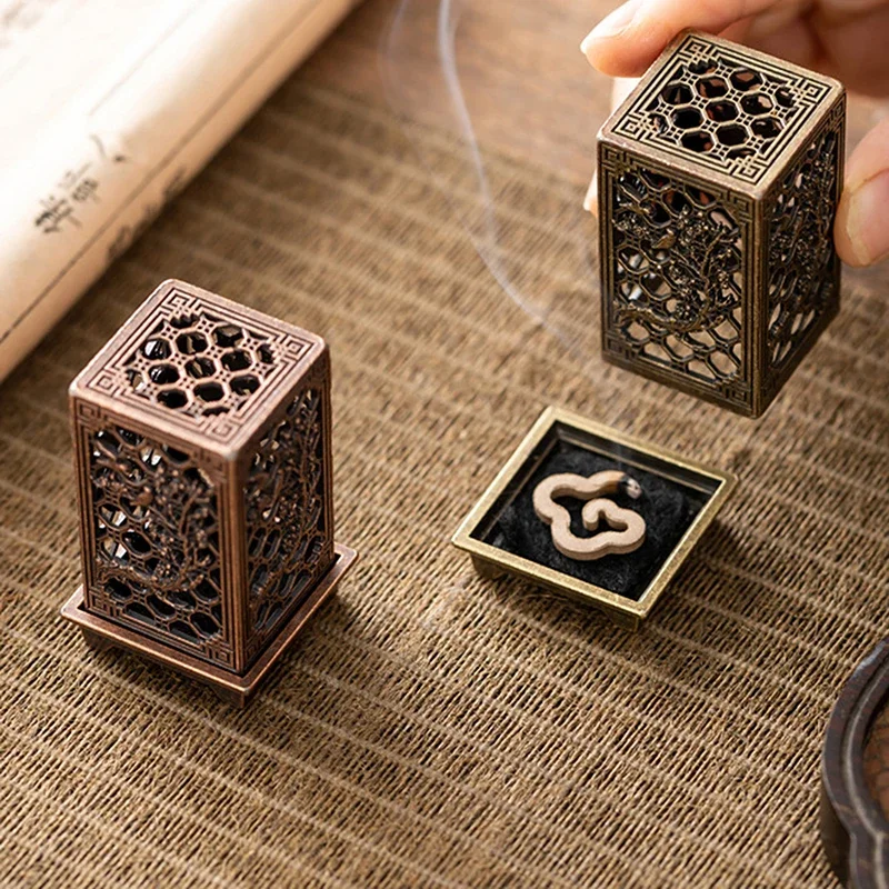 2pcs Bronze Hollow lncense Burner Set - ldeal for Ramadan, Yoga 8 Mleditation | Unscented Metal Home Decor, Iincense Holder