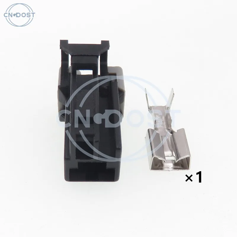 

Комплект из 1 шт. 1-контактный разъем серии 6.3 7123-6013-30 AC в пластиковом корпусе для автомобильных кабельных жгутов с высоким током