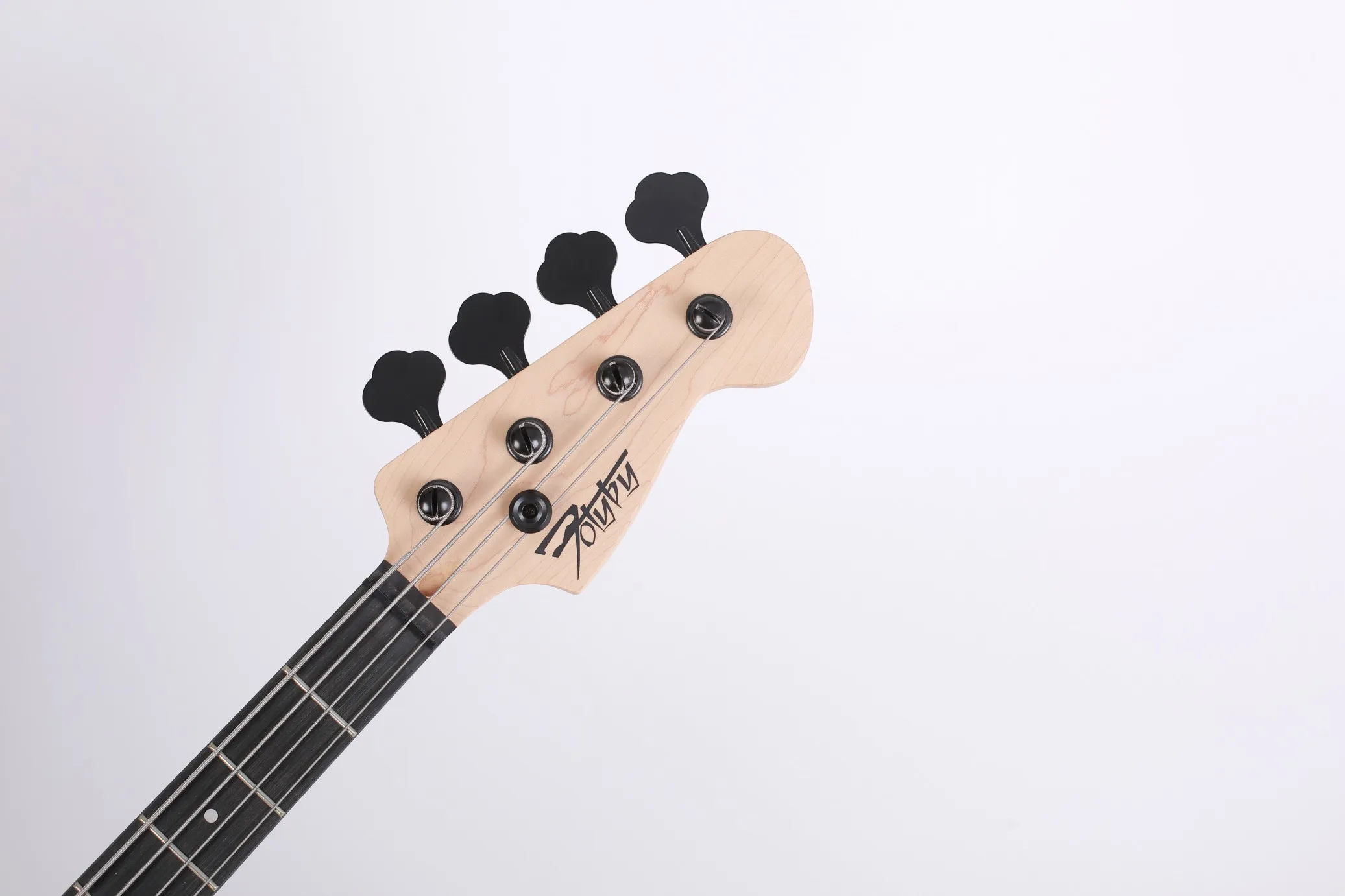 Personalizado Guitarra Baixo Elétrica com Acessórios Cabo, 4 Cordas, 20 Fret Poplar Corpo, Bege Pescoço, Direto Da Fábrica