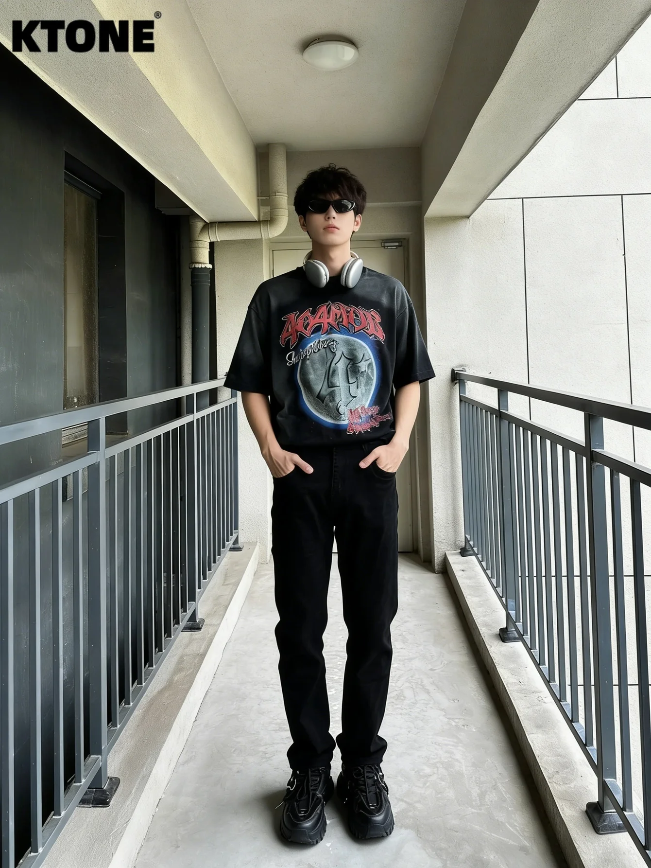 

Retro Jeans Men's Black Slim Denim Streetwear Light Retro Drip For Dating No accessories or belts included