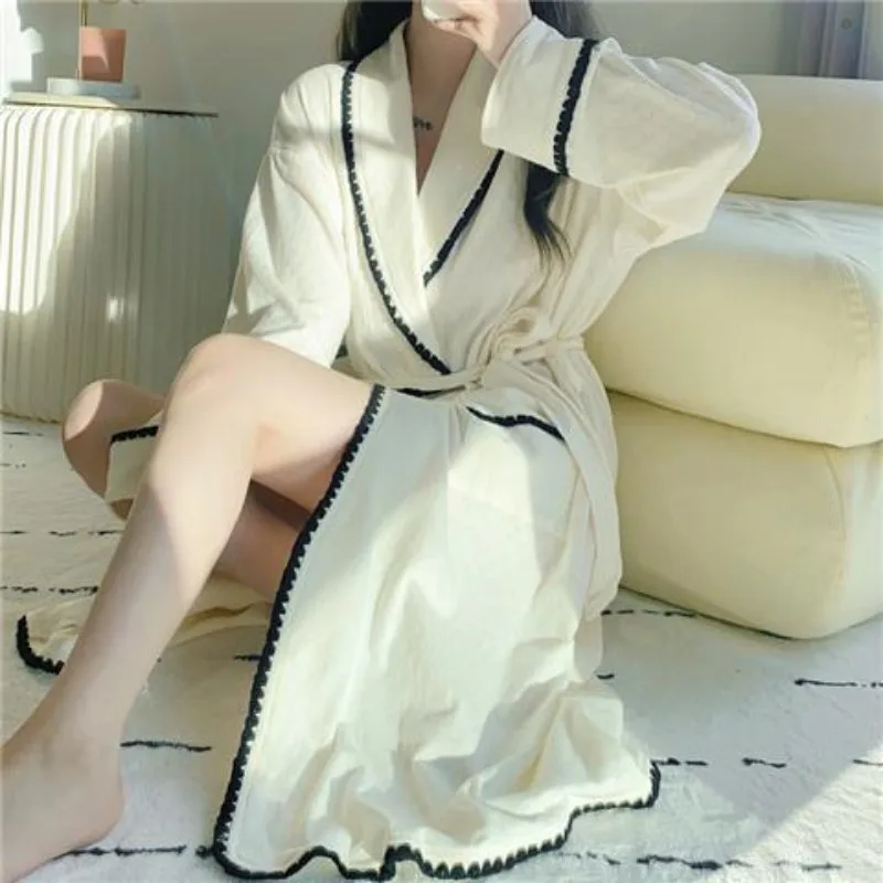 Long Sleeve Sweet and Sexy Pure Cotton Sense of Advanced Long Pajamas Bathrobe Robes for Women Night-robe Female Spring  Autumn